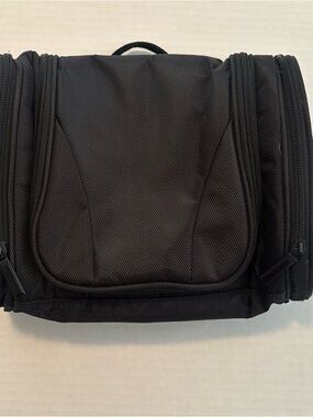 Black Men's Travel Toiletry Bag - Compact Organizer